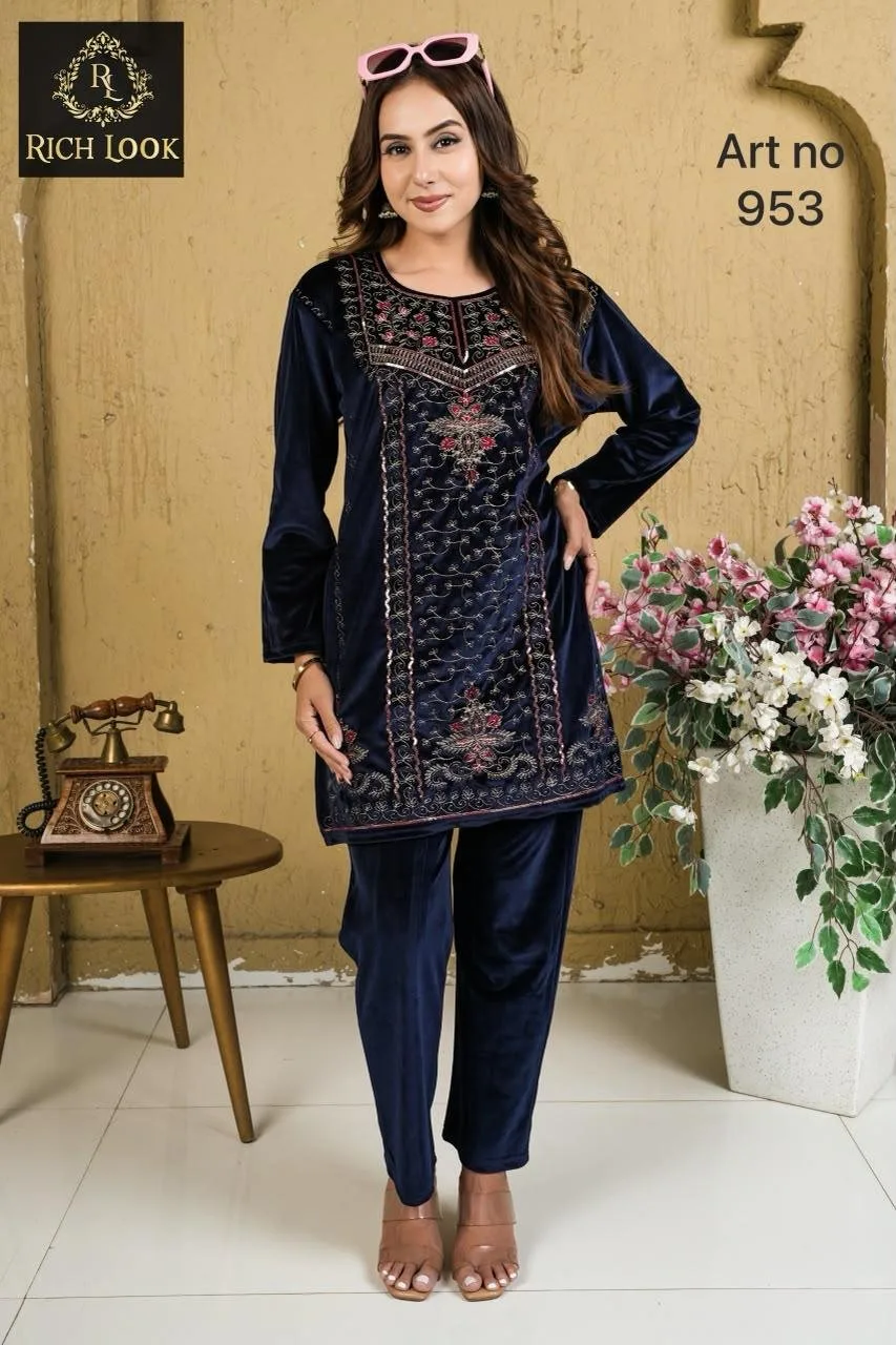DIVANSHI 953